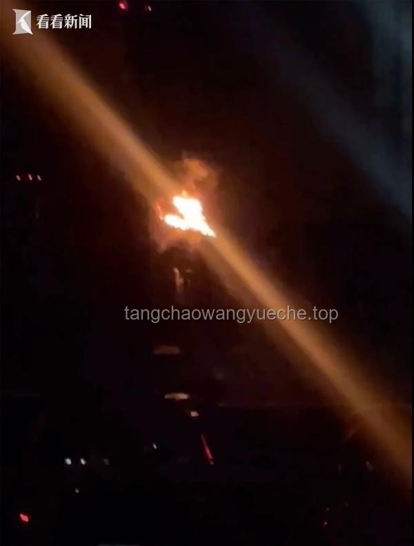 俄乌冲突新动态：无人机攻击摧毁俄能源供给